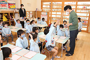 年長組の習字教室