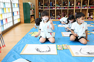 絵画教室　ばら・すみれ