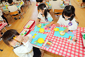 アジサイの制作　　C