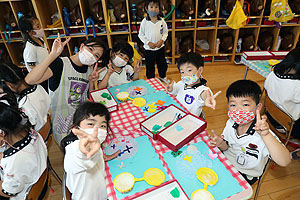 アジサイの制作　　C