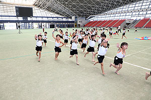 運動会予行4　　　年長組　バルーン