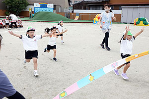 運動会の活動・かけっこ　うさぎ・りす・ことり・こあら・ぱんだ