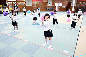 リズムフェスティバルの活動　年中Bチーム
