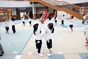 リズムフェスティバルの活動　年中Bチーム