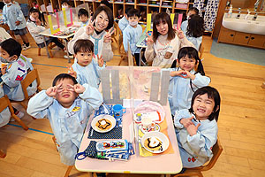 ホットケーキパーティ　りす・こあら・ぱんだ