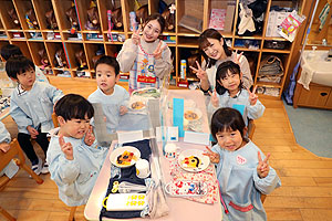 ホットケーキパーティ　りす・こあら・ぱんだ