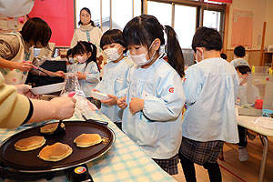 ホットケーキパーティ　りす・こあら・ぱんだ