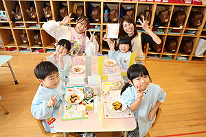 ホットケーキパーティ　きりん・ことり・うさぎ
