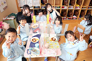 ホットケーキパーティ　きりん・ことり・うさぎ