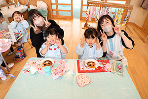 ホットケーキパーティ　きりん・ことり・うさぎ