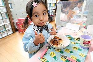 ホットケーキパーティ　きりん・ことり・うさぎ