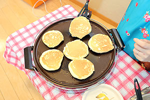 ホットケーキパーティ　Ａ・Ｃ・Ｅ
