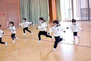 体操教室　笑顔いっぱい！楽しかったね！　　こあら