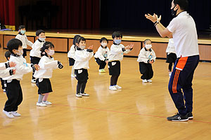 体操教室　笑顔いっぱい！楽しかったね！　　こあら