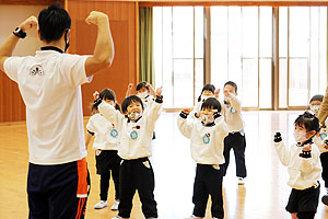 体操教室　笑顔いっぱい！楽しかったね！　　こあら