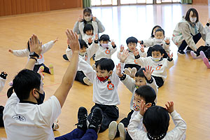 体操教室　笑顔いっぱい！　楽しかったね！　きりん