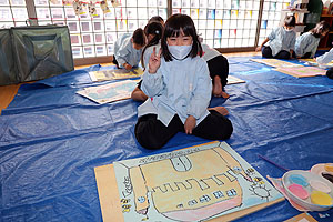 絵画教室　個性いっぱいの作品が完成‼　ひまわり・さくら