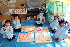絵画教室　個性いっぱいの作品が完成‼　ひまわり・さくら