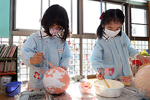 作品展の制作活動の様子　A