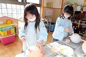 作品展の制作活動の様子　A