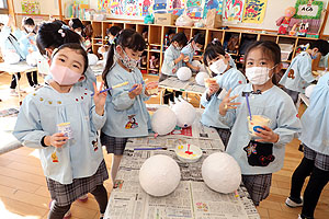 作品展の制作活動の様子　A