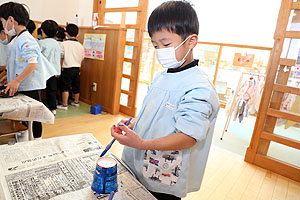作品展の制作活動の様子　E