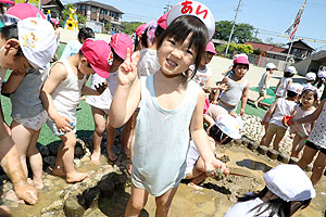 エンゼルパークで水遊び　ばら・たんぽぽ