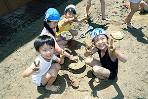 笑顔いっぱいの水遊び！　A・D