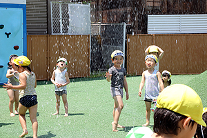 エンゼルパークで水遊び‼　ことり・ひまわり