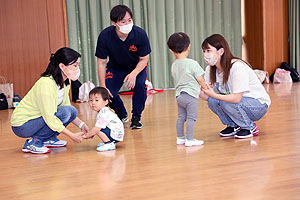 キッズクラブの親子体操教室　キッズ火曜コース