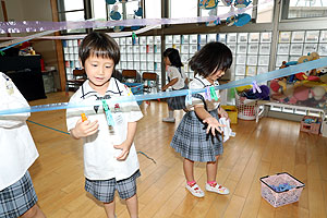 洗濯ばさみ遊び！楽しかったね　たんぽぽ