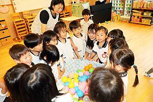 ボール遊び　楽しかったね！　きりん