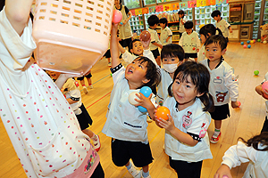 ボール遊び　楽しかったね！　きりん