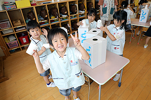 科学教室で「空気のパワー」について学びました！　ひまわり・さくら・たんぽぽ