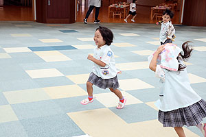 楽しいタオル遊び　りす