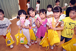エンゼル七夕まつり🎋　おかしのつかみどり・的あて・わなげ  年中 NO.2