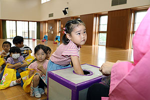 エンゼル七夕まつり　おかしのつかみどり・的当て・わなげ　年少　NO.2