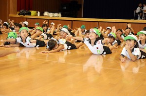 組体操・バルーン活動がんばっています！　A・B　NO.1
