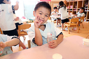 夏の思い出ボトルの制作　こあら