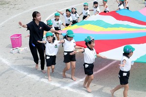 バルーン　大きくふくらんだね‼　年長