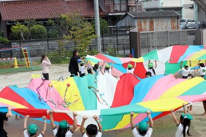 バルーン　大きくふくらんだね‼　年長