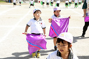 運動会予行が行われました　リズム　年中組