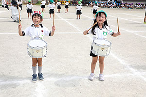 運動会予行が行われました　鼓笛　A・B