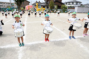 運動会予行が行われました　鼓笛　A・B