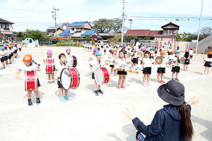 運動会予行が行われました　鼓笛　C・D・E