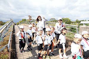 東員町中部公園遠足  年中　 NO.1