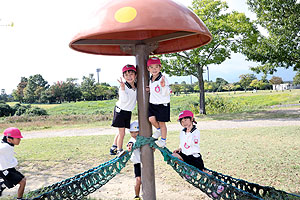 東員町中部公園遠足  年中　 NO.1