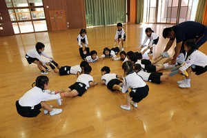 体操教室　鉄棒がんばったね‼　さくら