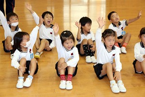 体操教室　鉄棒がんばったね‼　さくら