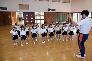 体操教室　鉄棒がんばったね‼　さくら
